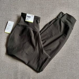 Old Navy Brand New Leggings -SP